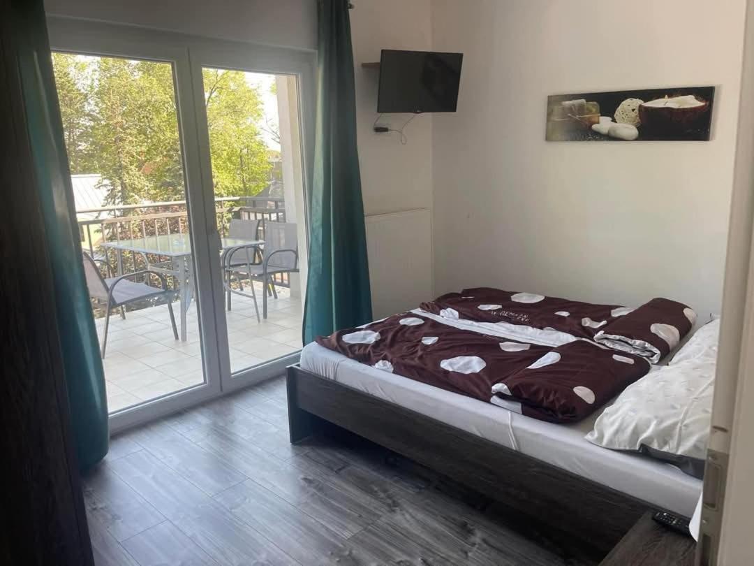 Mirabella Apartman Siofok Exterior photo
