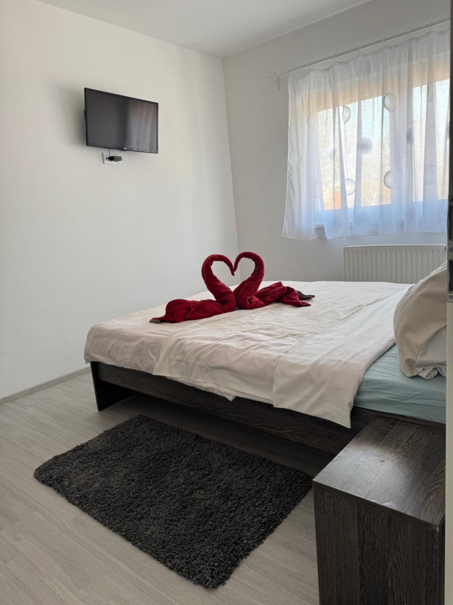 Mirabella Apartman Siofok Exterior photo